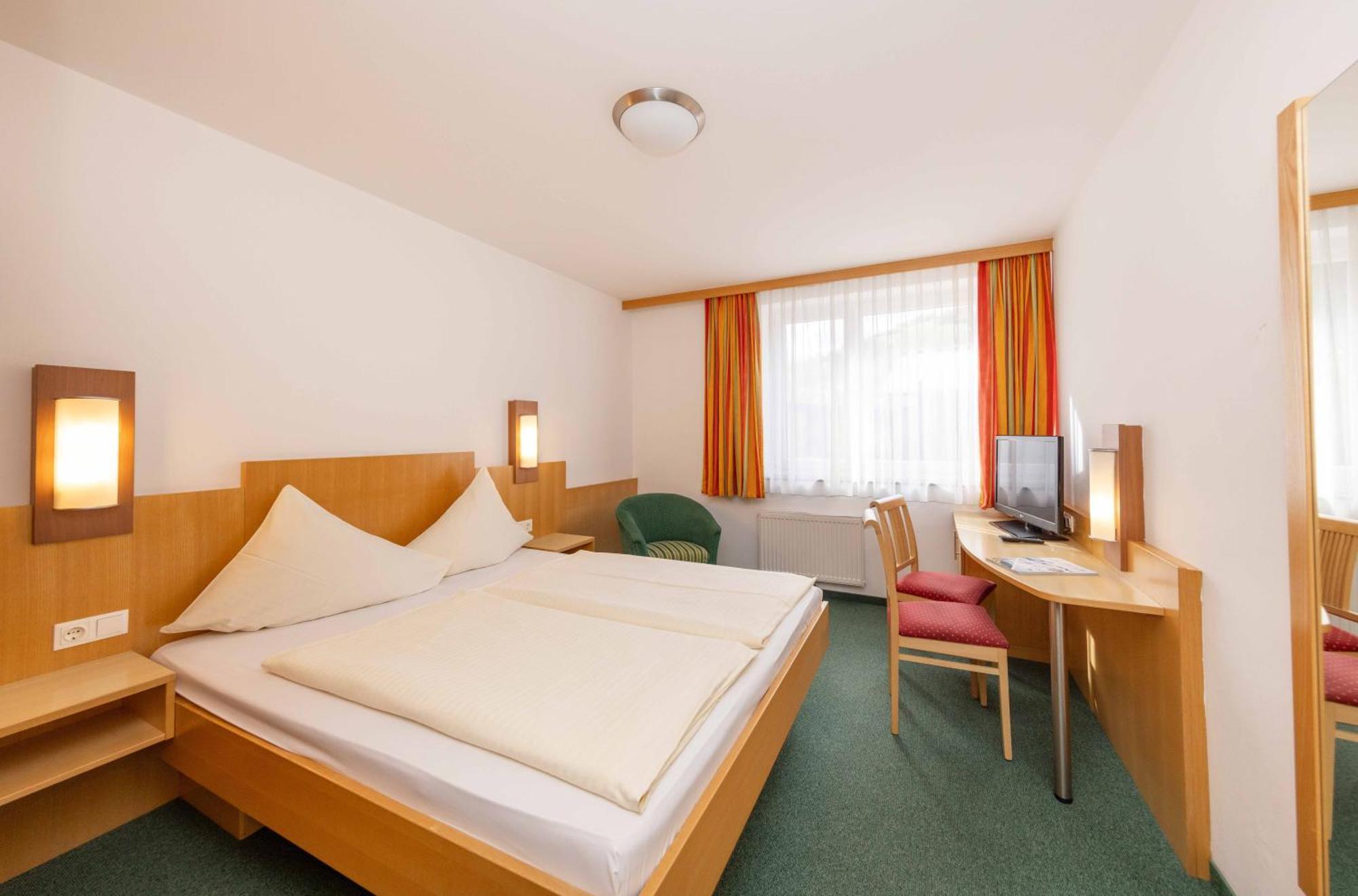 Gaestehaus Rudolfo Zell am See Exterior photo
